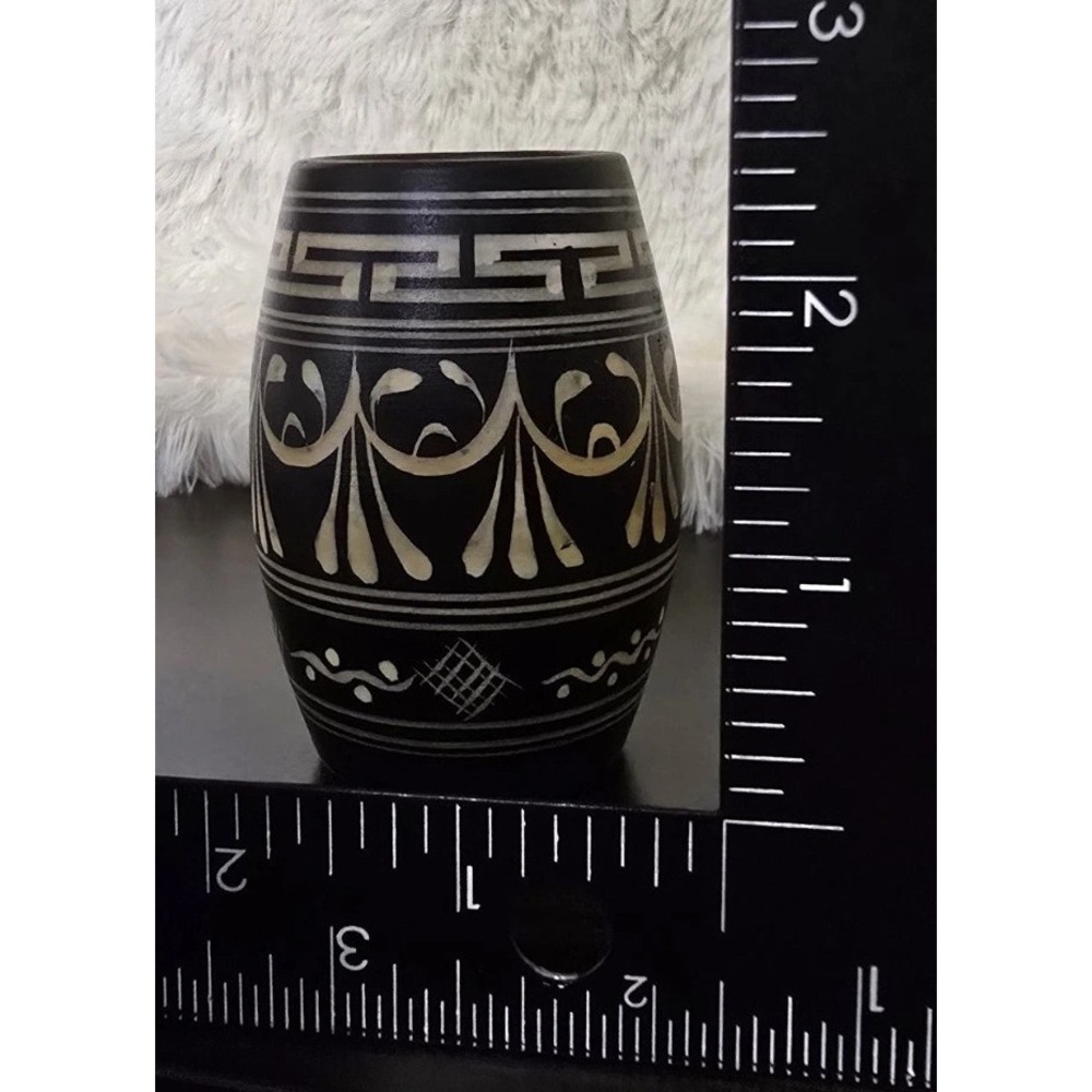 Collector's Saval Archangelos Rhodes Signed Vase Greek Folk Art Neutral 2x3 - Picture 4 of 5
